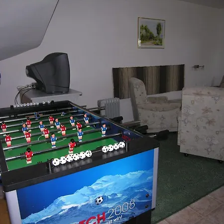 Fuksz Apartman شقة *